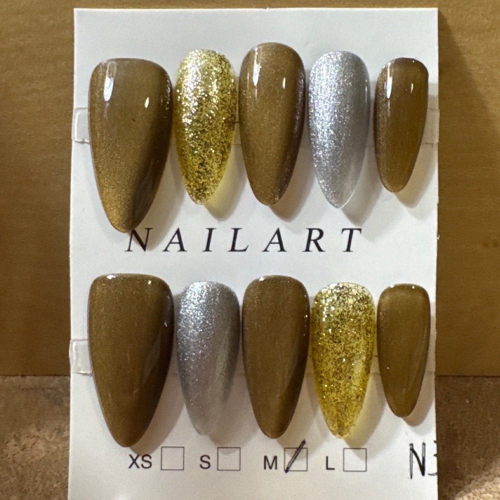 Press‎ On Nails Gold Glitter Silver Almond Medium Fake Nail Art Manicure